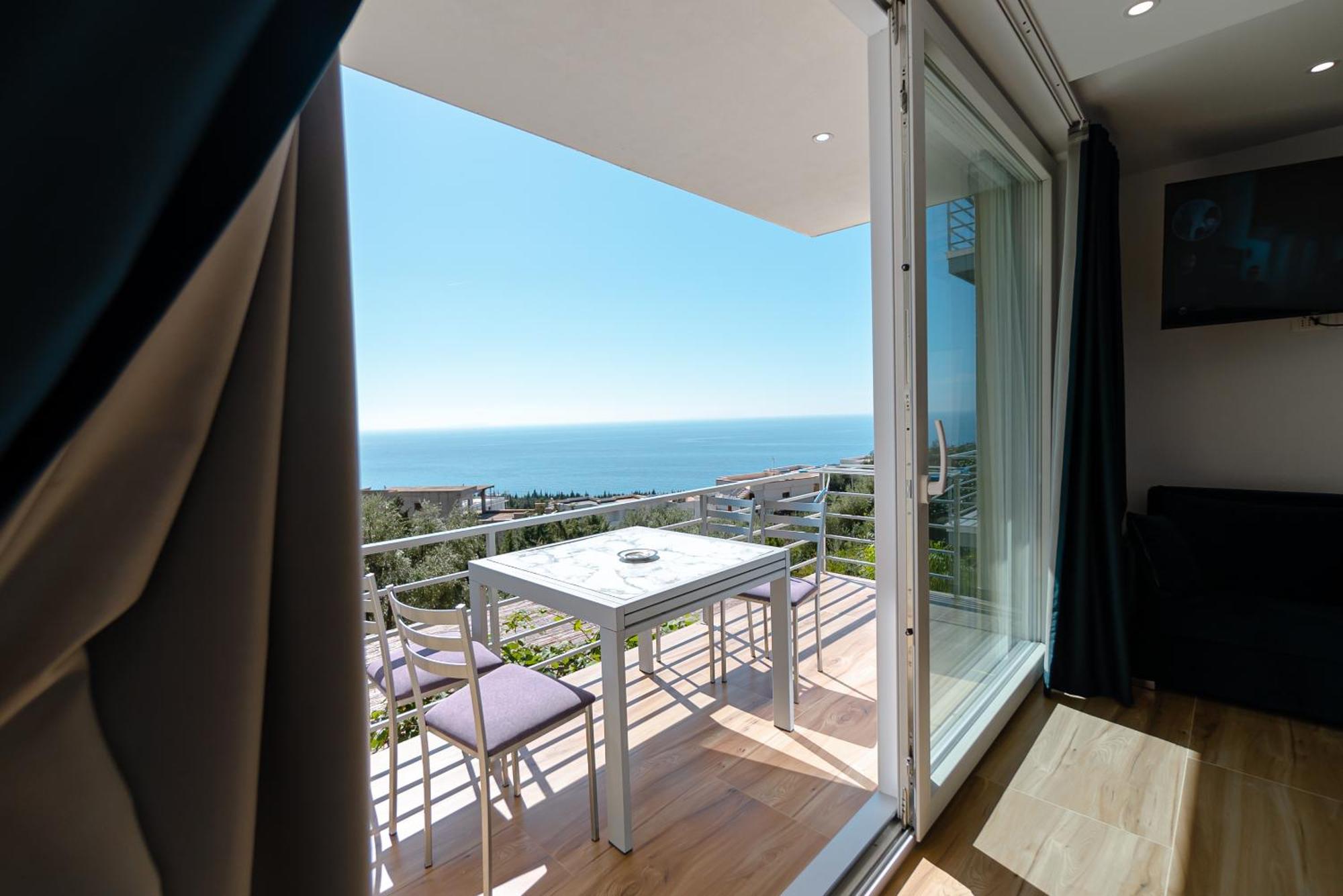 Kotarja Apartments Dhërmi Buitenkant foto